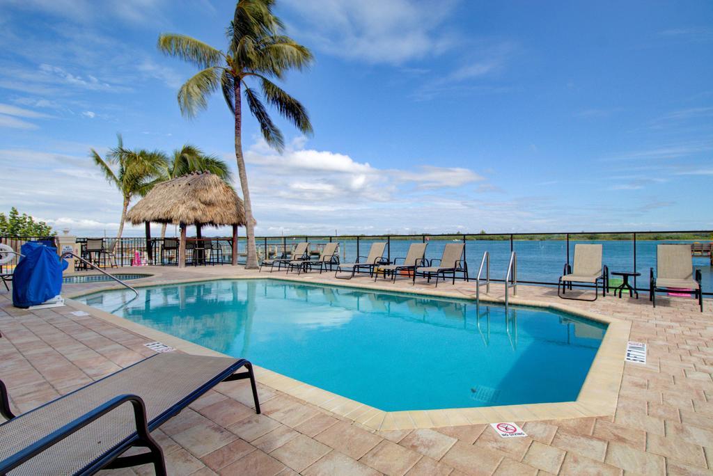 Hutchinson Island Hotel Fort Pierce Exteriör bild